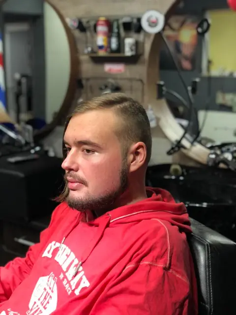 Lucrare Five Stars Barbershop Gherla — fotografie 136