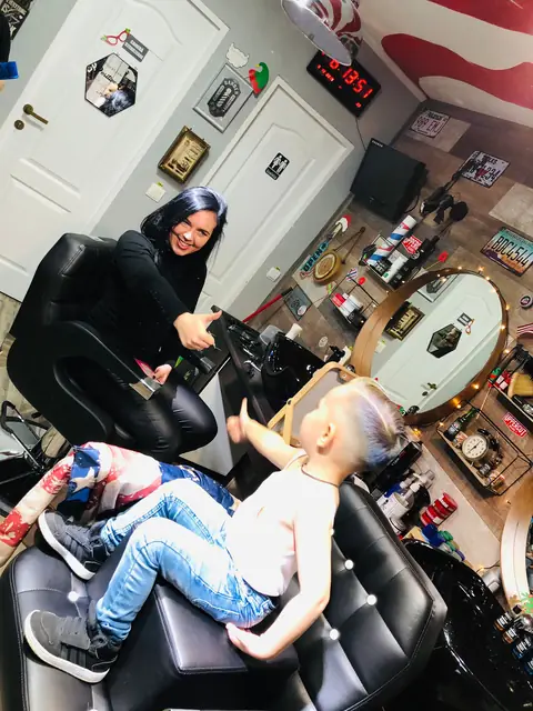 Lucrare Five Stars Barbershop Gherla — fotografie 233