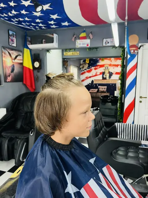 Lucrare Five Stars Barbershop Gherla — fotografie 89