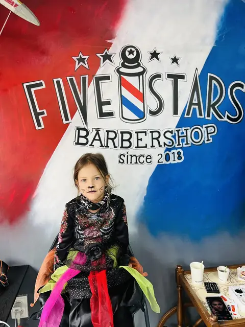 Lucrare Five Stars Barbershop Gherla — fotografie 81