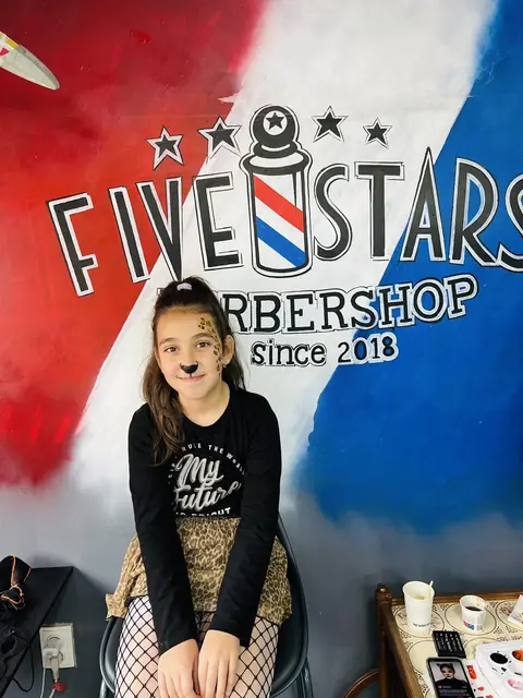 Lucrare Five Stars Barbershop Gherla — fotografie 77