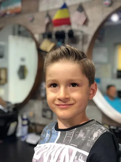 Lucrare Five Stars Barbershop Gherla — fotografie 228