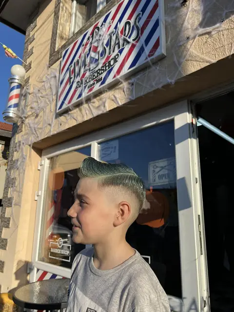 Lucrare Five Stars Barbershop Gherla — fotografie 52