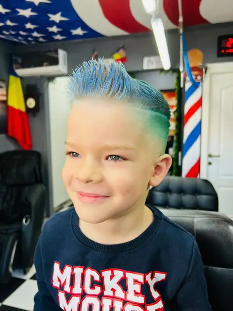 Lucrare Five Stars Barbershop Gherla — fotografie 46