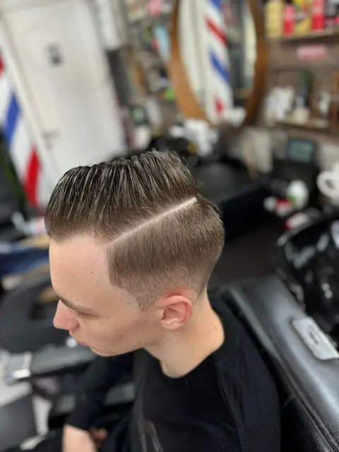 Lucrare Five Stars Barbershop Gherla — fotografie 13