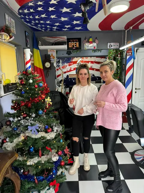 Lucrare Five Stars Barbershop Gherla — fotografie 19
