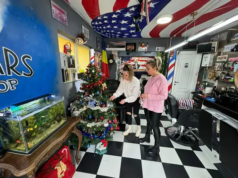 Lucrare Five Stars Barbershop Gherla — fotografie 20