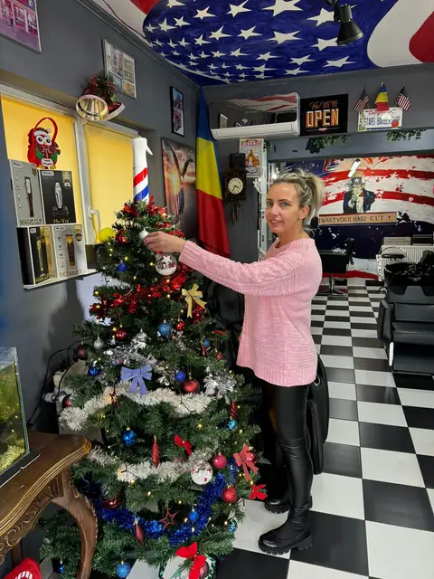 Lucrare Five Stars Barbershop Gherla — fotografie 21