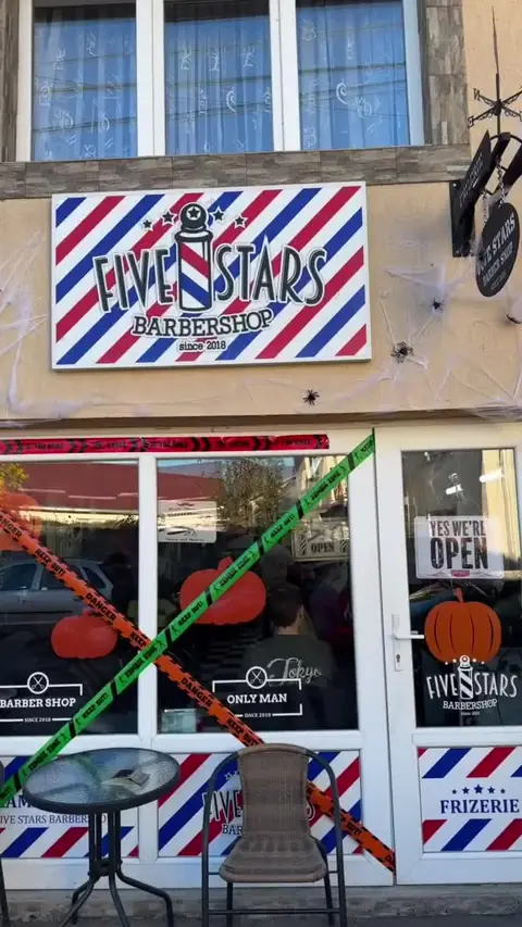 Lucrare Five Stars Barbershop Gherla — video 36