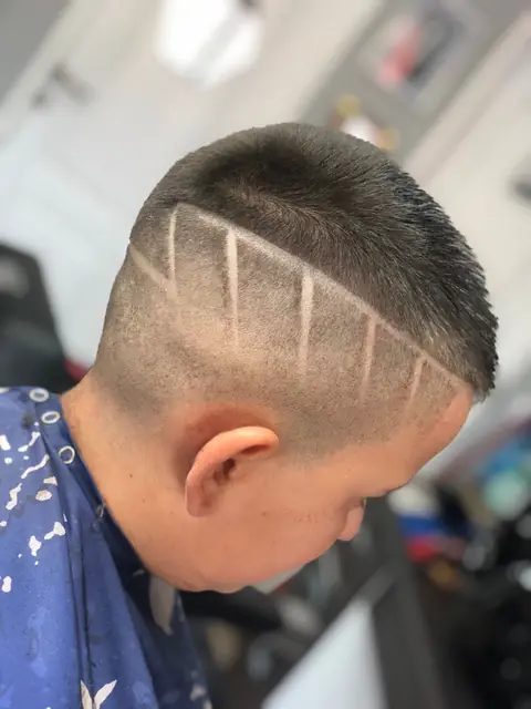 Lucrare Five Stars Barbershop Gherla — fotografie 219