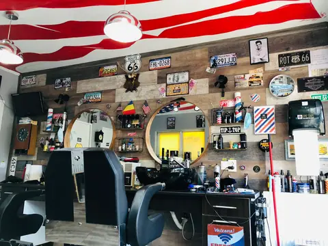Lucrare Five Stars Barbershop Gherla — fotografie 191