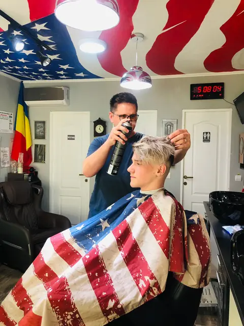 Lucrare Five Stars Barbershop Gherla — fotografie 166