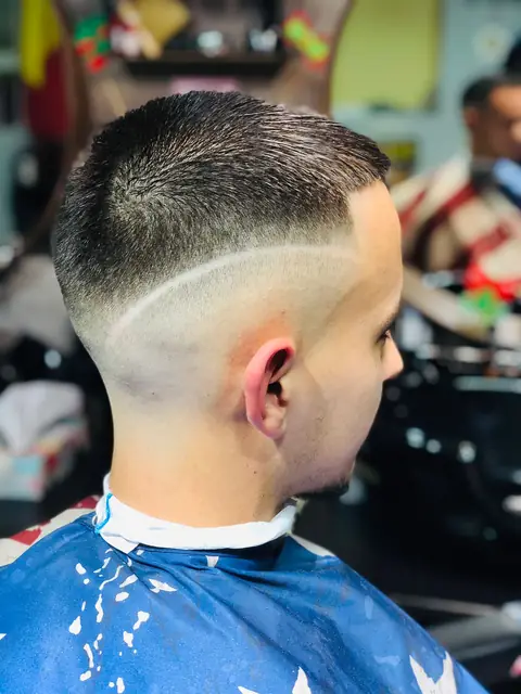 Lucrare Five Stars Barbershop Gherla — fotografie 158