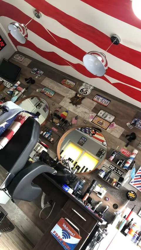 Lucrare Five Stars Barbershop Gherla — fotografie 236