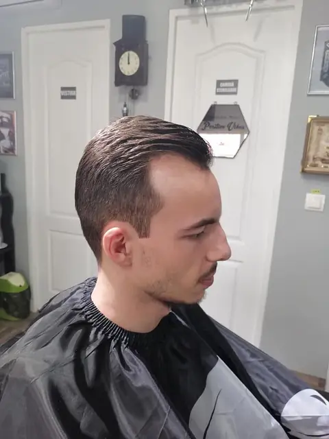Lucrare Five Stars Barbershop Gherla — fotografie 151