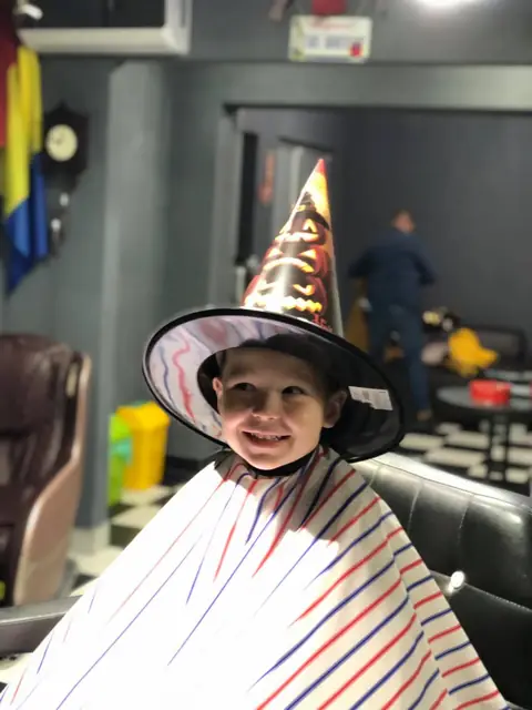 Lucrare Five Stars Barbershop Gherla — fotografie 146